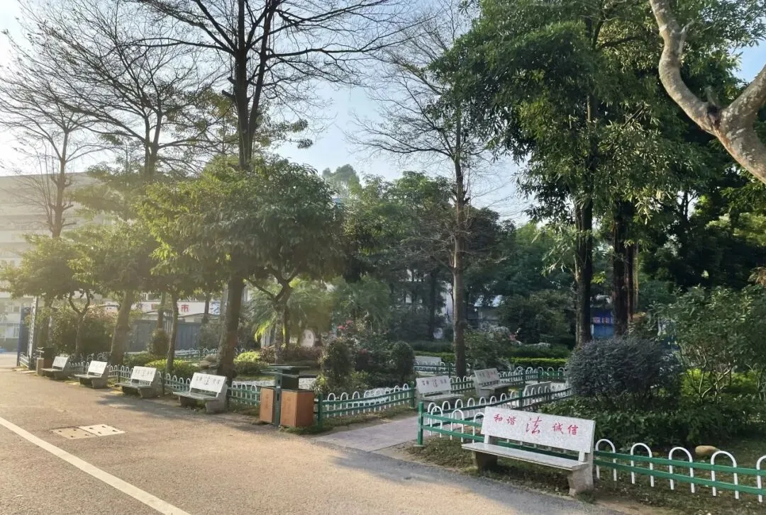 2026中考已出分,考不上高中的理想选择--化州市鉴江司法职业学校(广东省重点中职学校)--可升学可就业可参军,给孩子一个未来!-第115张图片-四季读书网