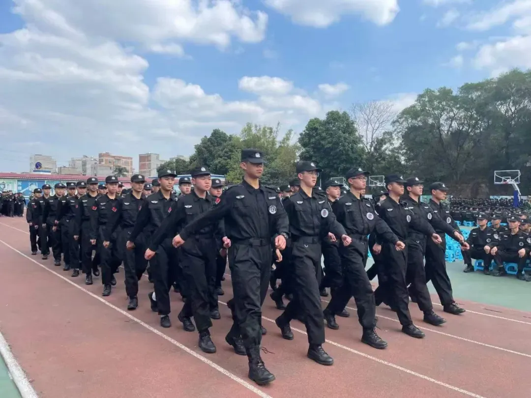 2026中考已出分,考不上高中的理想选择--化州市鉴江司法职业学校(广东省重点中职学校)--可升学可就业可参军,给孩子一个未来!-第139张图片-四季读书网