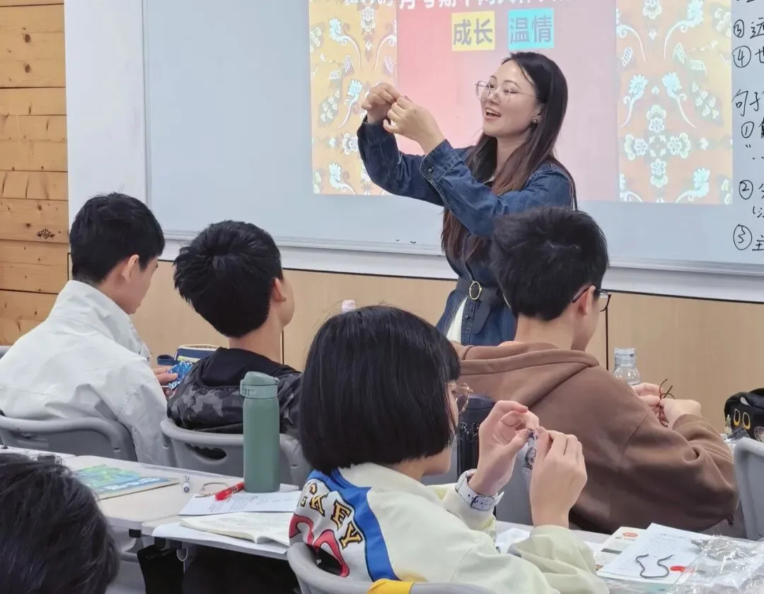 羊城晚报|2026年广州中考成绩出炉,品读行交出亮眼答卷:五名学员取得语文单科120分,超百名学员取得110分以上-第25张图片-四季读书网