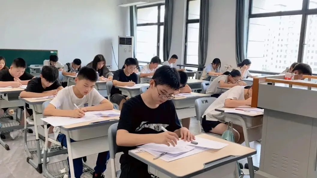 中考倒计时已开启!校内大班人多难以兼顾?来百问百答,精细化托管冲刺-第5张图片-四季读书网