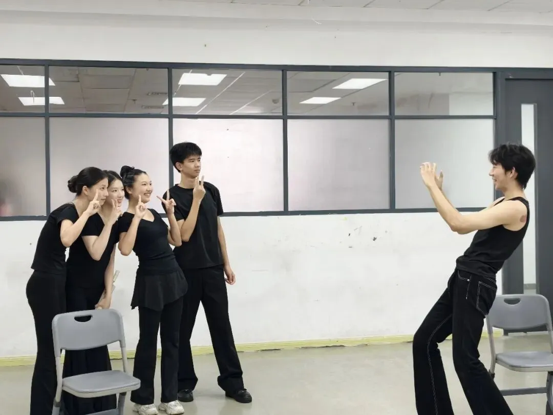 思乐学传媒培训丨表演专业第二次模拟考试纪实-第16张图片-四季读书网