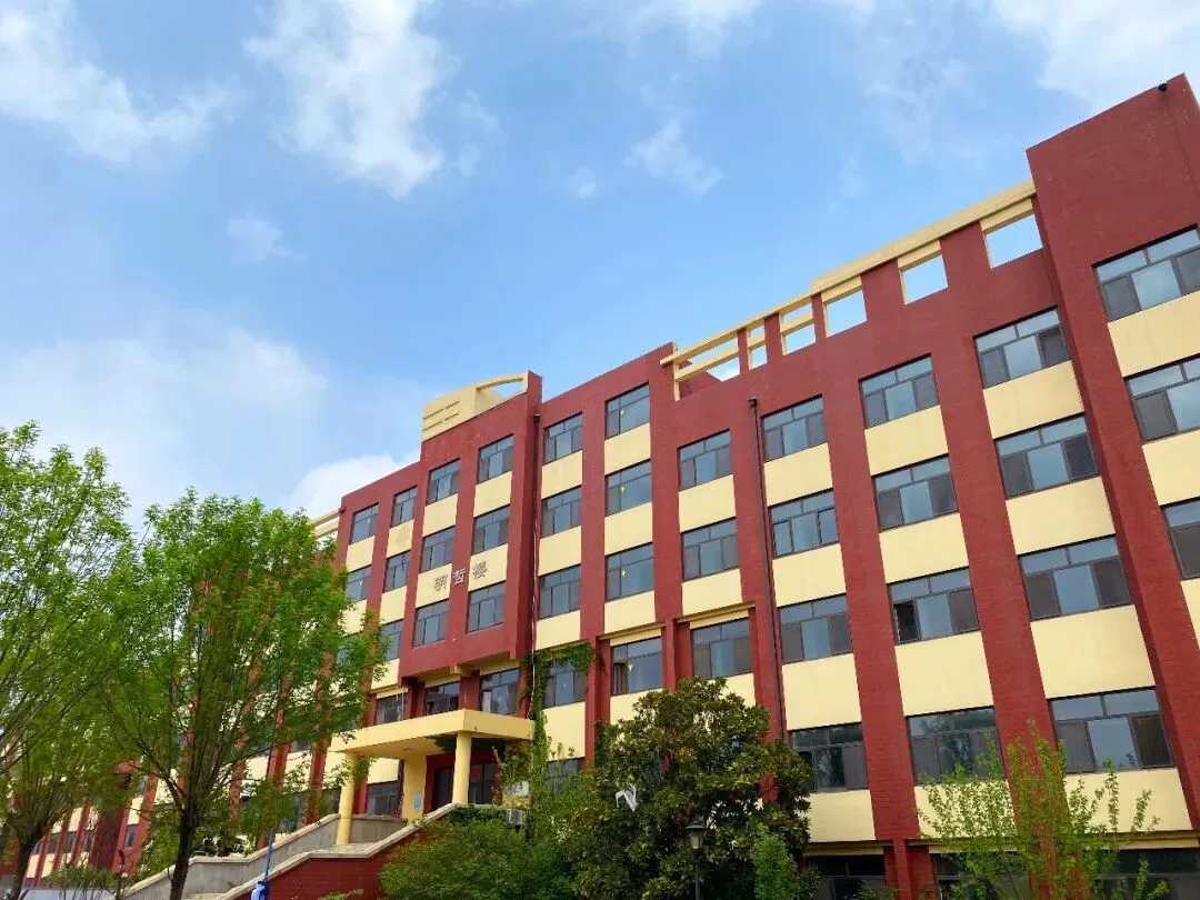 中考补录!青岛这所中职学校同步面向全省招收初中毕业生!欢迎来校考察~-第20张图片-四季读书网