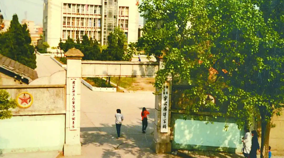 上海中考高分进中本贯通,是佛系还是图稳定?-第1张图片-四季读书网