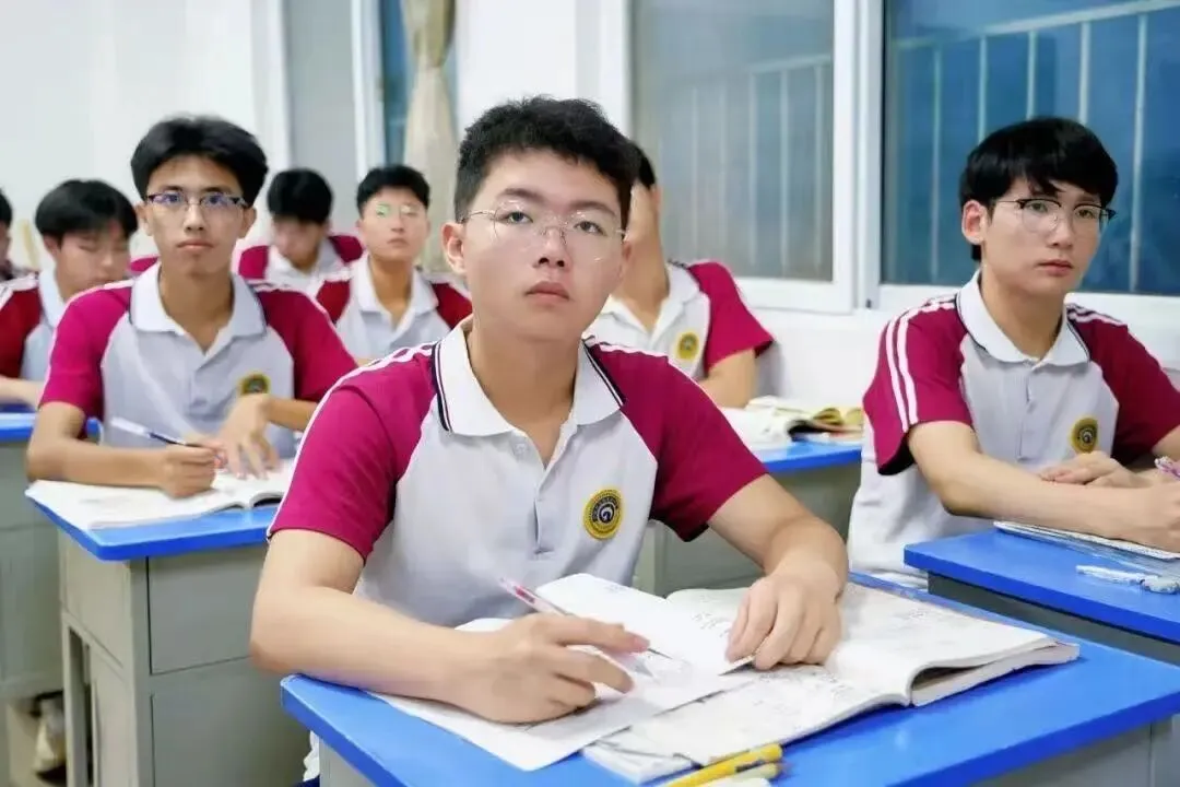 2026广东春考真题映射2027考情!最新考纲大变动全网梳理,学考君带你赢在2027春考备考起跑线!-第14张图片-四季读书网 2026广东春考真题映射2027考情!最新考纲大变动全网梳理,学考君带你赢在2027春考备考起跑线!-第14张图片-四季读书网