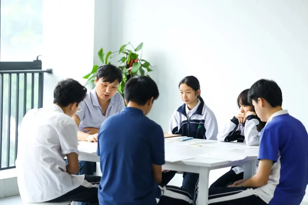 【汉开蜕变】中考494→高考553!刘同学汉开三年实现成绩逆袭-第10张图片-四季读书网