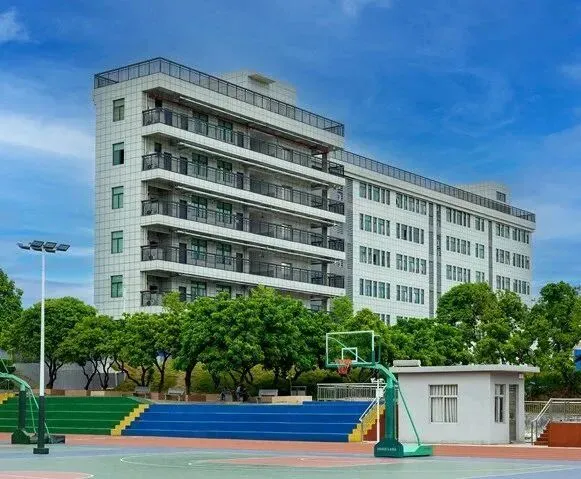 2026年东莞中考成绩不理想,低分公办职校推荐|东莞市汽车技术学校(附招生计划、录取分数线)-第9张图片-四季读书网 2026年东莞中考成绩不理想,低分公办职校推荐|东莞市汽车技术学校(附招生计划、录取分数线)-第9张图片-四季读书网