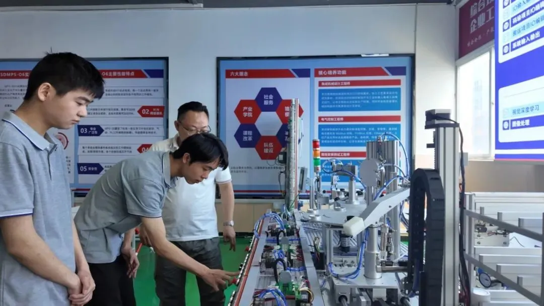 中考还没收到录取通知?别慌!还有少量补录名额-第29张图片-四季读书网 中考还没收到录取通知?别慌!还有少量补录名额-第29张图片-四季读书网