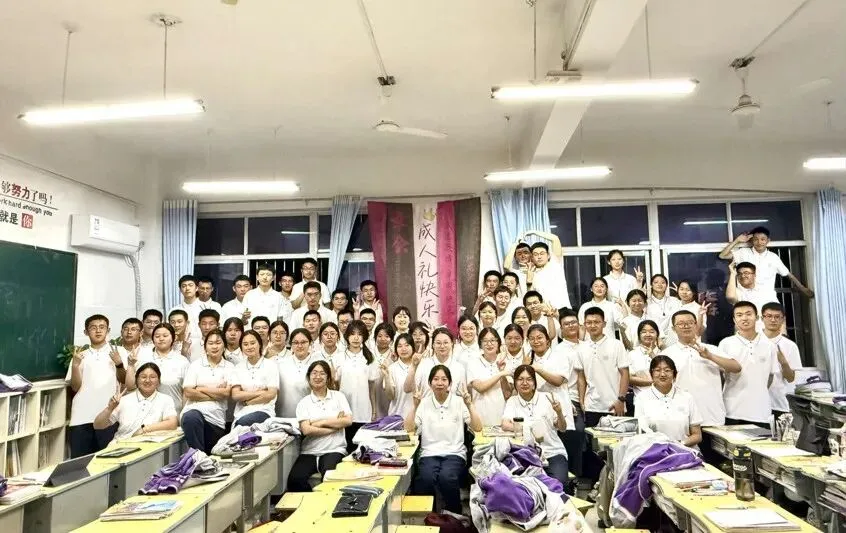 低进高出,逆袭成功 | 从中考7354名开始,我在实高慢慢追上自己-第8张图片-四季读书网