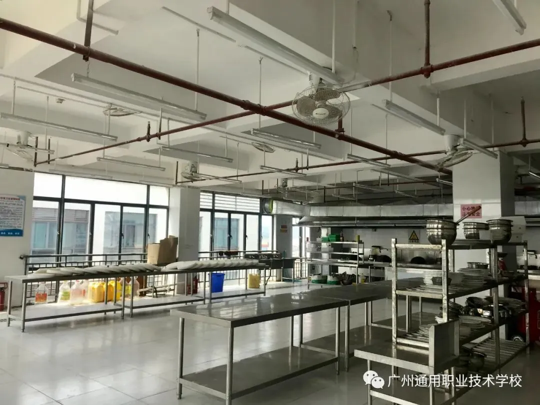 中考补录学校:广州通用职业技术学校招生报名【学费低至3950一学期】-第29张图片-四季读书网