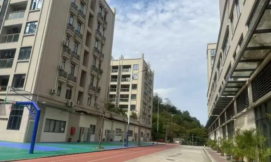 中山中复怎么选?2027届中山优成中考复读班招生简章及收费-第3张图片-四季读书网 中山中复怎么选?2027届中山优成中考复读班招生简章及收费-第3张图片-四季读书网