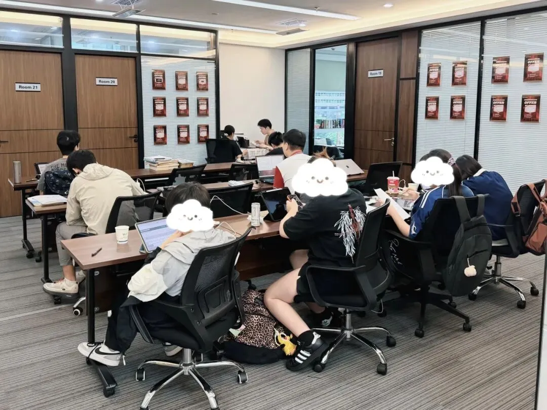 中考普高线左右家庭进!培侨DSE+A-Level课程560分可上!-第5张图片-四季读书网
