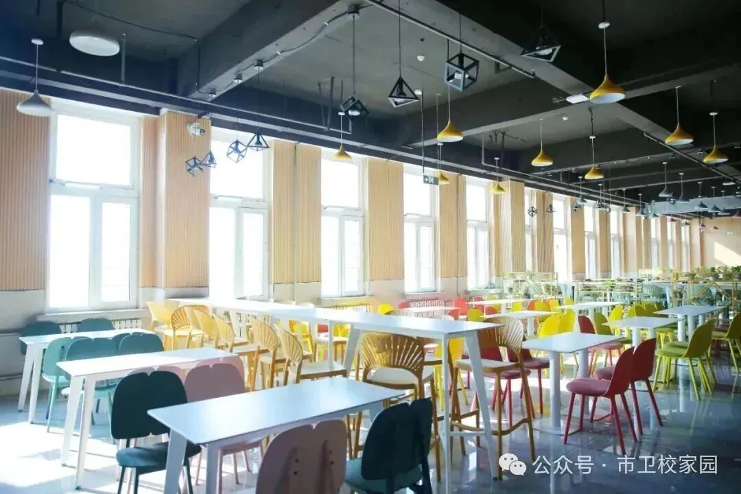 中考后如何选专业?学医前景广阔!黑龙江龙卫医药医护中专2026招生开启-第24张图片-四季读书网 中考后如何选专业?学医前景广阔!黑龙江龙卫医药医护中专2026招生开启-第24张图片-四季读书网