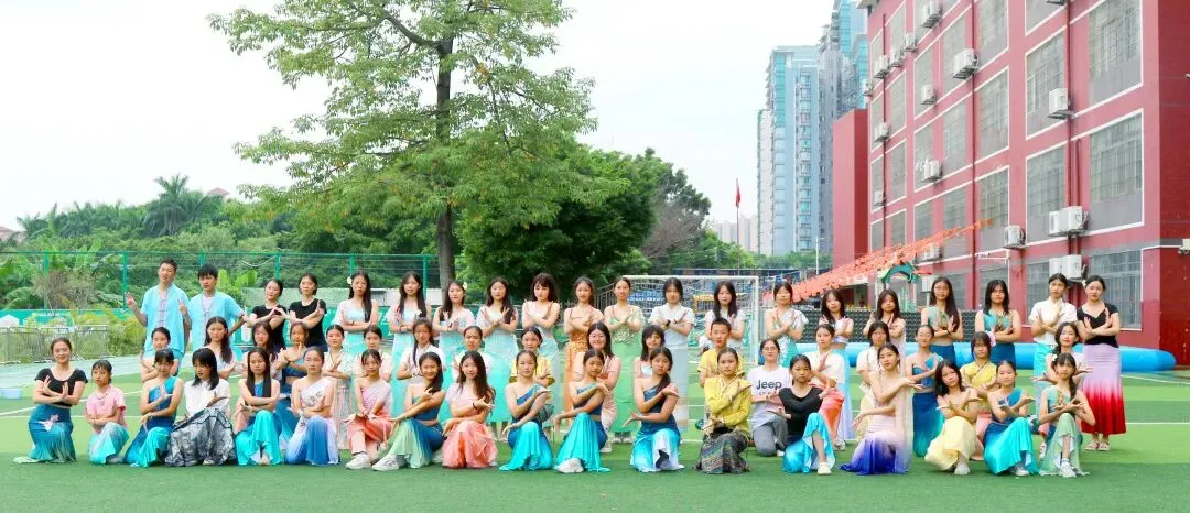 【中考专访八】能舞善绘喜阅读,潜心耕耘赴广中-第28张图片-四季读书网