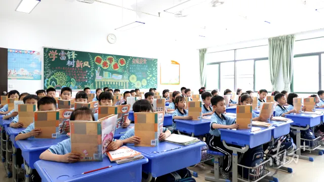 城区中考三连升!背后竟然是……-第1张图片-四季读书网 城区中考三连升!背后竟然是……-第1张图片-四季读书网