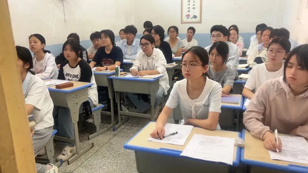 起航教育2026年中考火爆收官,一中录取人数再创新高!-第5张图片-四季读书网