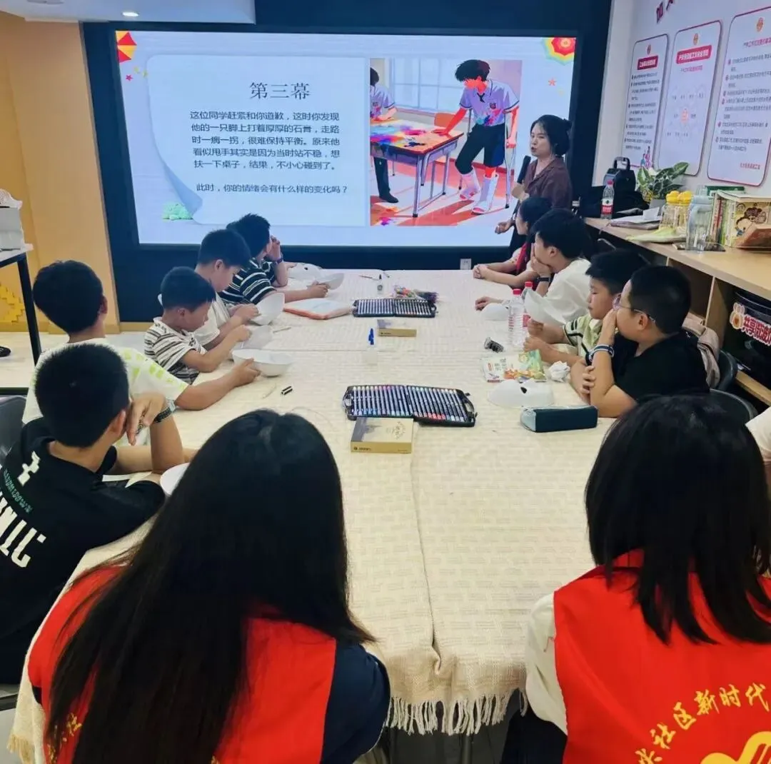 孚光之间 | 孩子的心事,不止一张试卷-第3张图片-四季读书网 孚光之间 | 孩子的心事,不止一张试卷-第3张图片-四季读书网