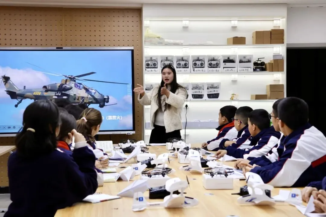 广州新城实验中学2026年中考志愿填报指引-第10张图片-四季读书网 广州新城实验中学2026年中考志愿填报指引-第10张图片-四季读书网