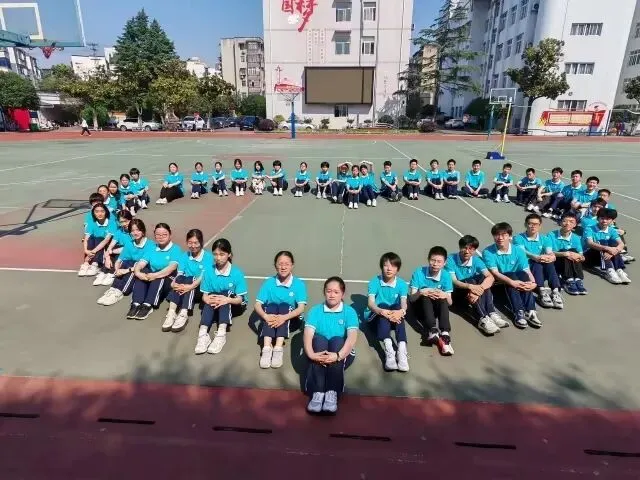 瞄准2027:中考数学模型观念素养的命题转向与课堂落地-第1张图片-四季读书网 瞄准2027:中考数学模型观念素养的命题转向与课堂落地-第1张图片-四季读书网