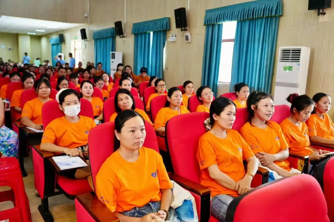 瞄准2027:中考数学模型观念素养的命题转向与课堂落地-第2张图片-四季读书网 瞄准2027:中考数学模型观念素养的命题转向与课堂落地-第2张图片-四季读书网