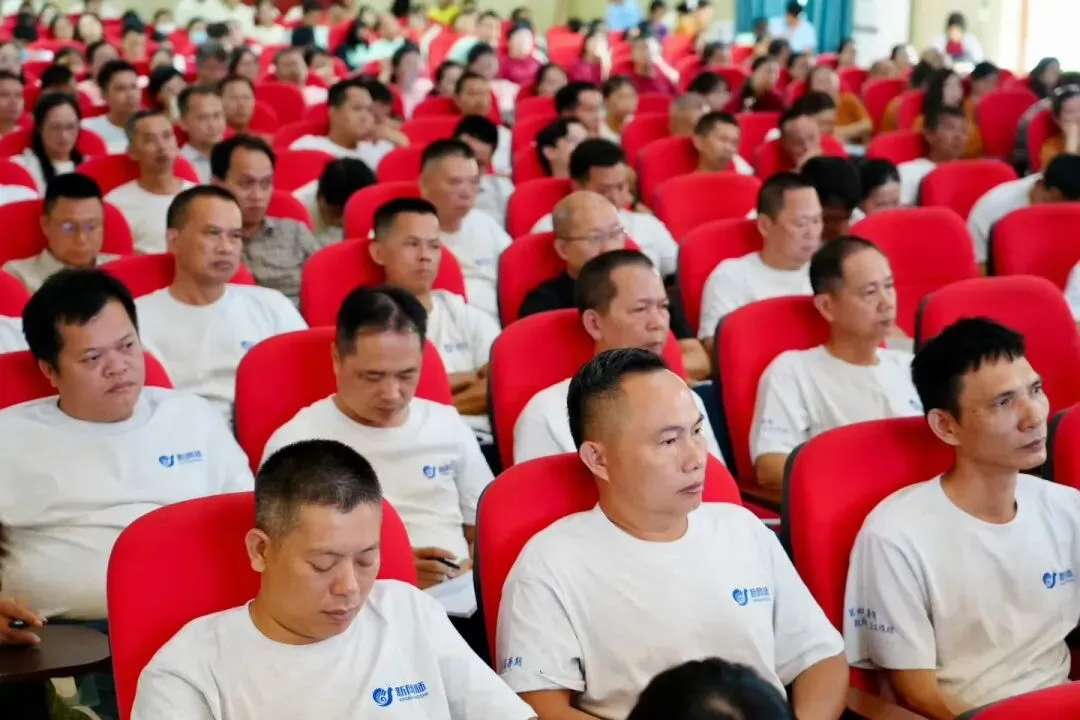 瞄准2027:中考数学模型观念素养的命题转向与课堂落地-第3张图片-四季读书网 瞄准2027:中考数学模型观念素养的命题转向与课堂落地-第3张图片-四季读书网