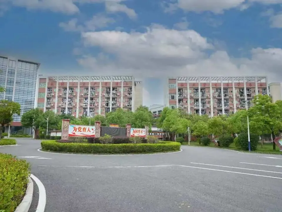 2026中考放榜 | 惠州龙门县职业技术学校招生简章(附26年录取分数线)-第23张图片-四季读书网 2026中考放榜 | 惠州龙门县职业技术学校招生简章(附26年录取分数线)-第23张图片-四季读书网