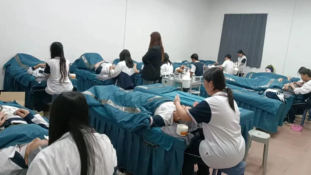 2026中考放榜低分可报 | 惠州华洋科技中等职业技术学校(附26年录取分数线)-第17张图片-四季读书网 2026中考放榜低分可报 | 惠州华洋科技中等职业技术学校(附26年录取分数线)-第17张图片-四季读书网