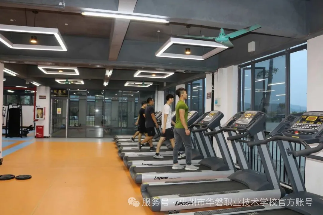 2026中考放榜低分可报 | 惠州市华磐职业技术学校(附26年录取分数线)-第22张图片-四季读书网 2026中考放榜低分可报 | 惠州市华磐职业技术学校(附26年录取分数线)-第22张图片-四季读书网