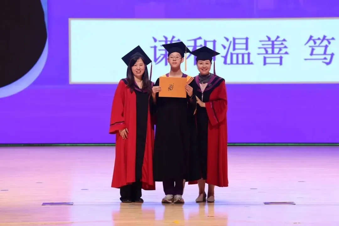 苏浩然:中考前进八百名,我在稻香湖的三年不只有分数丨中考特辑-第13张图片-四季读书网 苏浩然:中考前进八百名,我在稻香湖的三年不只有分数丨中考特辑-第13张图片-四季读书网