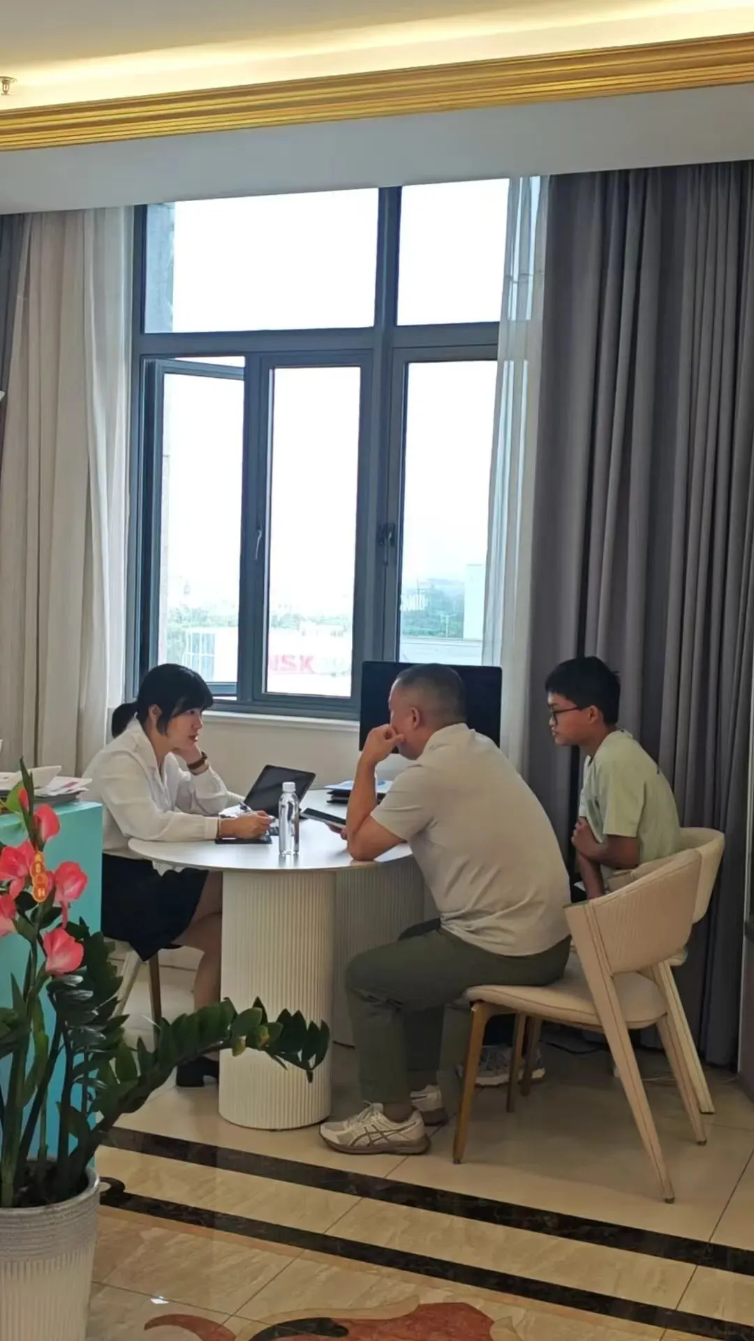 中考落幕不知如何填志愿?来上海欧米奇免费测评规划,帮孩子找准成长赛道-第9张图片-四季读书网 中考落幕不知如何填志愿?来上海欧米奇免费测评规划,帮孩子找准成长赛道-第9张图片-四季读书网