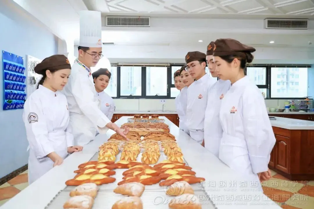 中考落幕不知如何填志愿?来上海欧米奇免费测评规划,帮孩子找准成长赛道-第15张图片-四季读书网 中考落幕不知如何填志愿?来上海欧米奇免费测评规划,帮孩子找准成长赛道-第15张图片-四季读书网