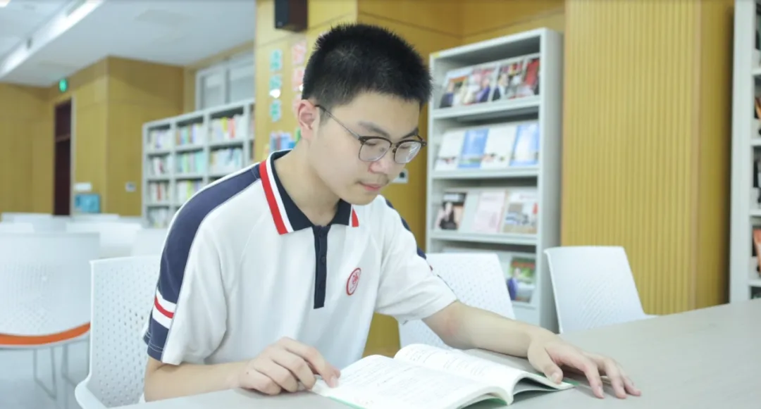 深耕课堂改革 首战中考创佳绩——岳峰中学首届中考喜获开门红-第14张图片-四季读书网 深耕课堂改革 首战中考创佳绩——岳峰中学首届中考喜获开门红-第14张图片-四季读书网