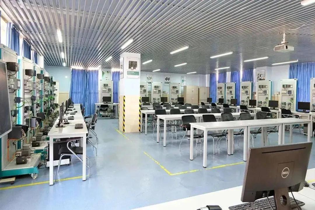 中考报读指南 | 广东省国防科技技师学院2026招生简章 | 补录计划-第27张图片-四季读书网 中考报读指南 | 广东省国防科技技师学院2026招生简章 | 补录计划-第27张图片-四季读书网