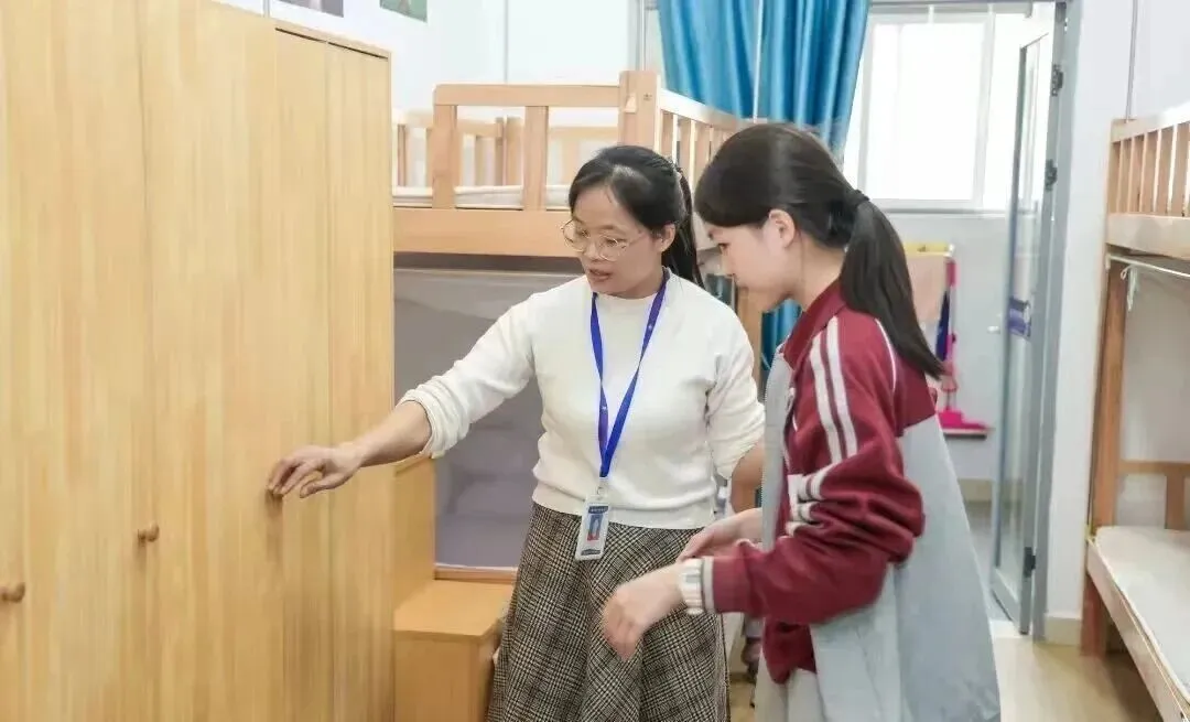 低进高出显实力,广云外校2026中考再创辉煌!-第75张图片-四季读书网 低进高出显实力,广云外校2026中考再创辉煌!-第75张图片-四季读书网