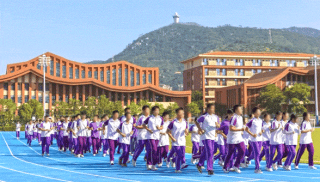 中考升学率100%+本科率近96%!泉州这个学区现房红利拉满-第6张图片-四季读书网