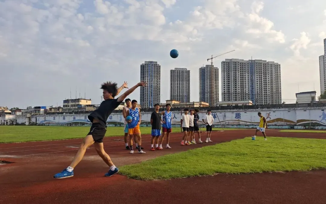 中考不是终点,选择更重要!公共基础部为同学们量身打造双升学赛道!-第2张图片-四季读书网 中考不是终点,选择更重要!公共基础部为同学们量身打造双升学赛道!-第2张图片-四季读书网