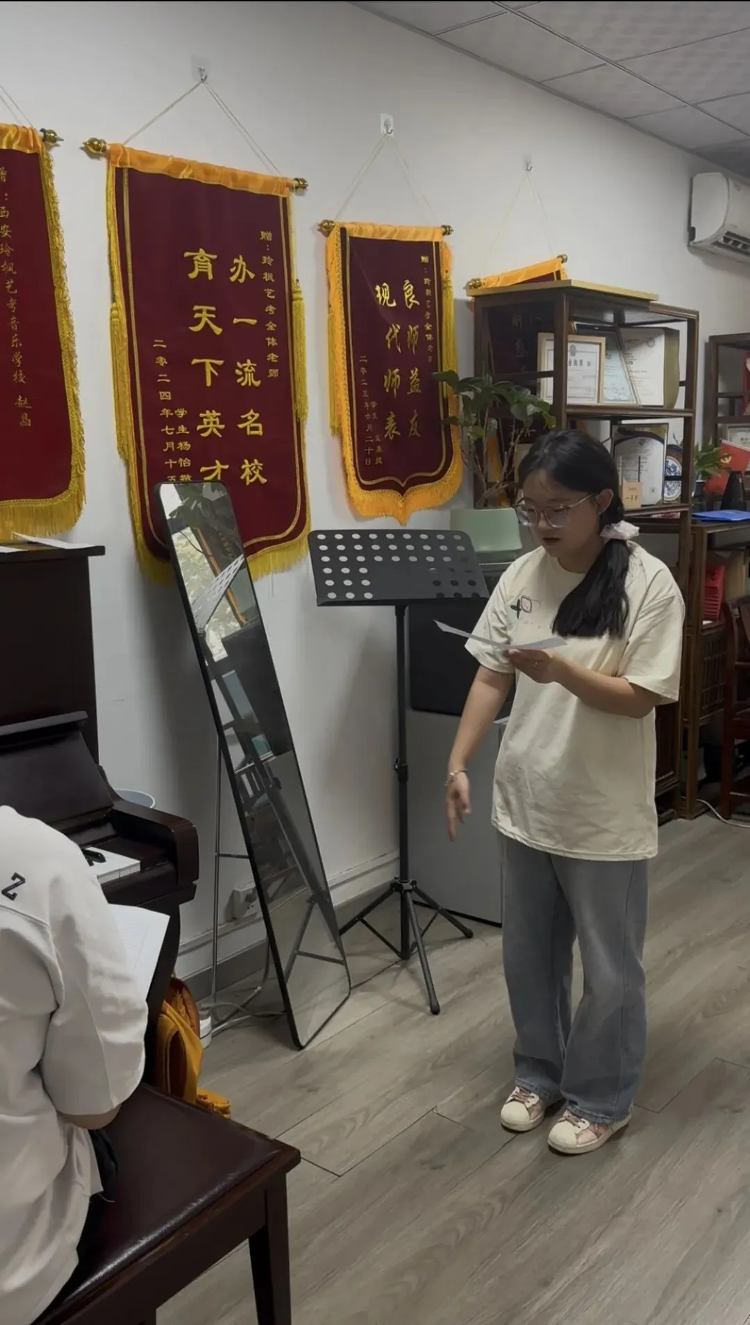 玲枫艺考|27届学子七月专业课模拟考试顺利举行-第18张图片-四季读书网 玲枫艺考|27届学子七月专业课模拟考试顺利举行-第18张图片-四季读书网