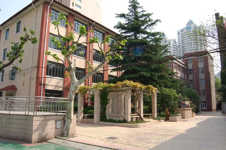 2026徐汇中考升学实力全解析!-第3张图片-四季读书网 2026徐汇中考升学实力全解析!-第3张图片-四季读书网