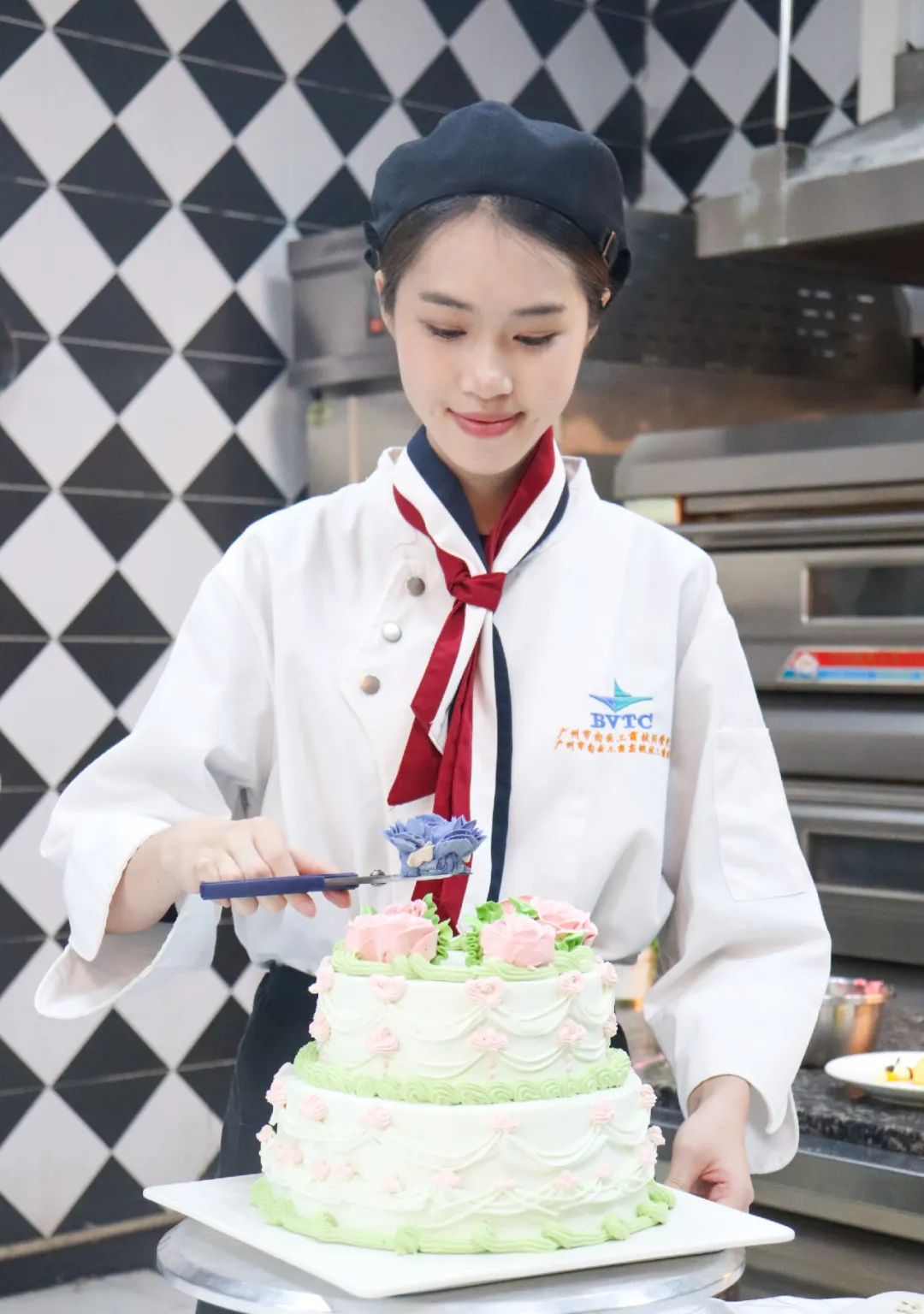中考分流看这里!白云工商技师学院 2026 自主招生简章【校园环境+专业】-第19张图片-四季读书网