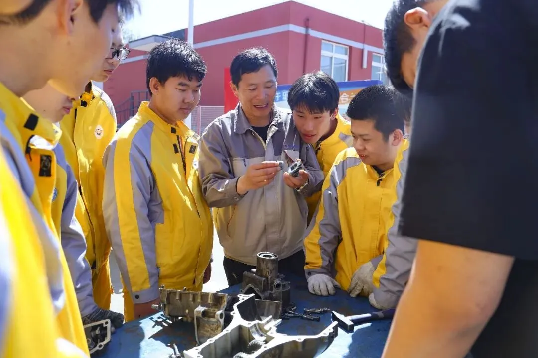 中考没录上,还有哪些学校可以报名?北京万通宇星少量名额补录中...-第7张图片-四季读书网 中考没录上,还有哪些学校可以报名?北京万通宇星少量名额补录中...-第7张图片-四季读书网