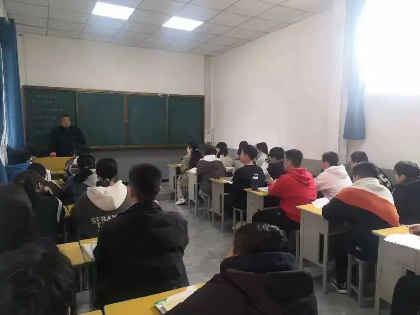 郑州新明一中考学校2027年【第十一届】初三全日制集训招生简章-第154张图片-四季读书网 郑州新明一中考学校2027年【第十一届】初三全日制集训招生简章-第154张图片-四季读书网