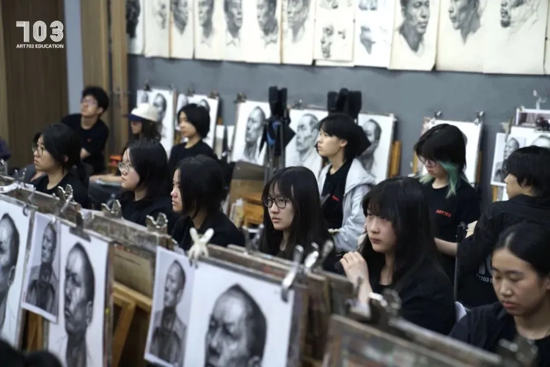 以考促学,蓄力前行|集训首次模拟考试圆满结束-第42张图片-四季读书网 以考促学,蓄力前行|集训首次模拟考试圆满结束-第42张图片-四季读书网
