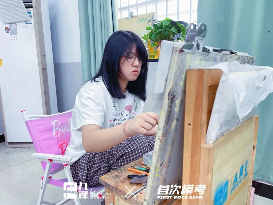 时序入秋 · 笔墨凝心丨九锋艺考第一次模拟考试圆满结束!-第16张图片-四季读书网 时序入秋 · 笔墨凝心丨九锋艺考第一次模拟考试圆满结束!-第16张图片-四季读书网
