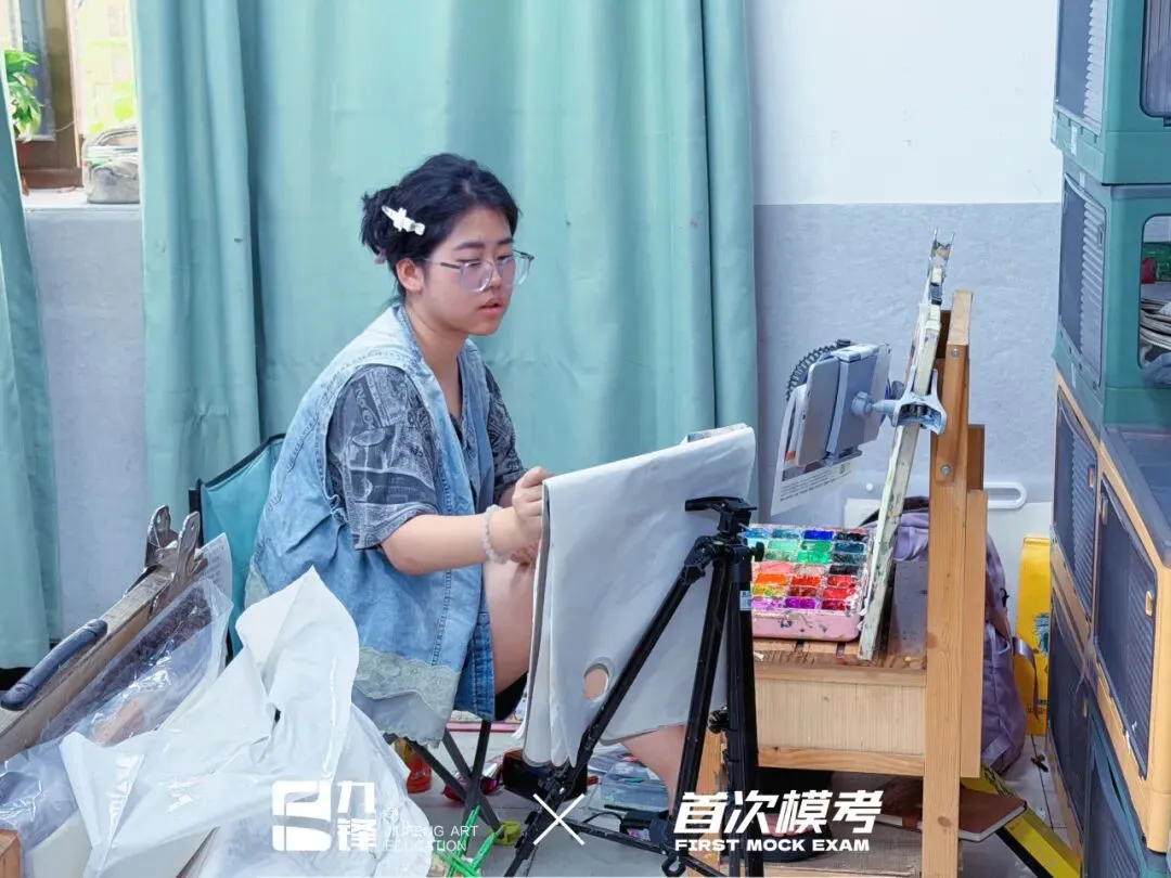 时序入秋 · 笔墨凝心丨九锋艺考第一次模拟考试圆满结束!-第32张图片-四季读书网 时序入秋 · 笔墨凝心丨九锋艺考第一次模拟考试圆满结束!-第32张图片-四季读书网