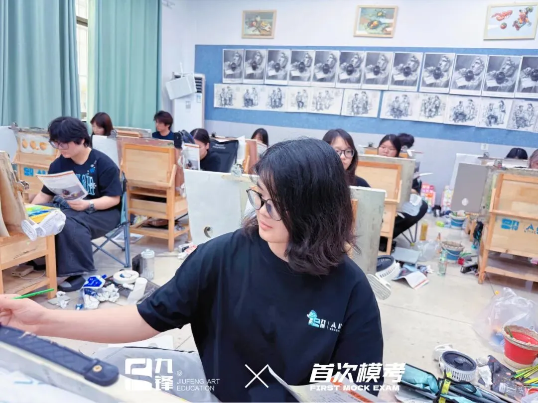 时序入秋 · 笔墨凝心丨九锋艺考第一次模拟考试圆满结束!-第33张图片-四季读书网 时序入秋 · 笔墨凝心丨九锋艺考第一次模拟考试圆满结束!-第33张图片-四季读书网