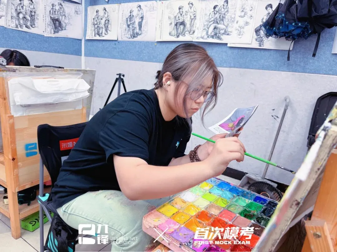 时序入秋 · 笔墨凝心丨九锋艺考第一次模拟考试圆满结束!-第35张图片-四季读书网 时序入秋 · 笔墨凝心丨九锋艺考第一次模拟考试圆满结束!-第35张图片-四季读书网