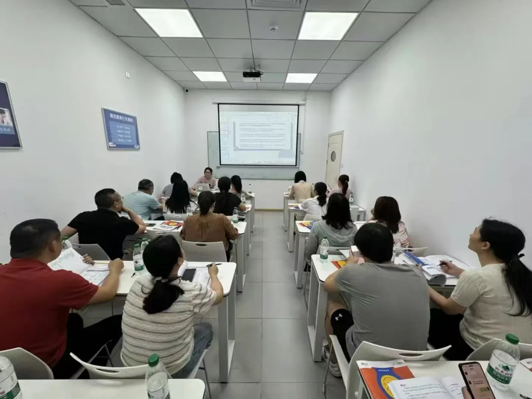 打破中考信息差!加入中考备考交流群!-第14张图片-四季读书网