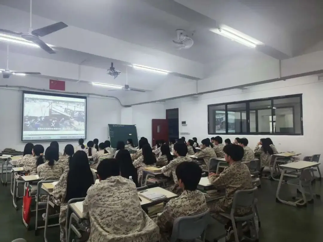 广州市金领技工学校中考补录报名入口-第23张图片-四季读书网 广州市金领技工学校中考补录报名入口-第23张图片-四季读书网