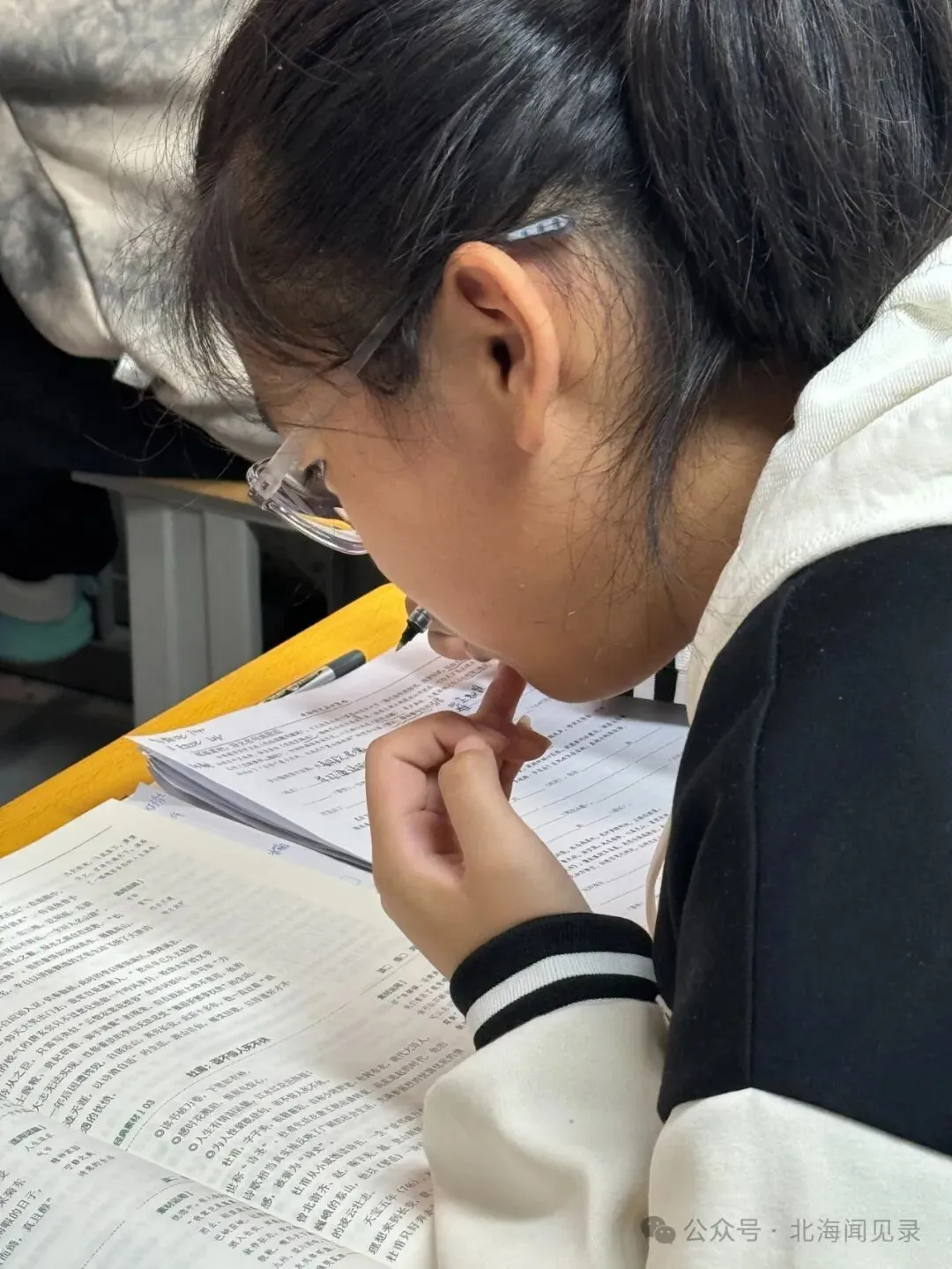 课改之后语文无捷径:山东统一中考【语文】综合素养答题训练课程核心-第36张图片-四季读书网 课改之后语文无捷径:山东统一中考【语文】综合素养答题训练课程核心-第36张图片-四季读书网