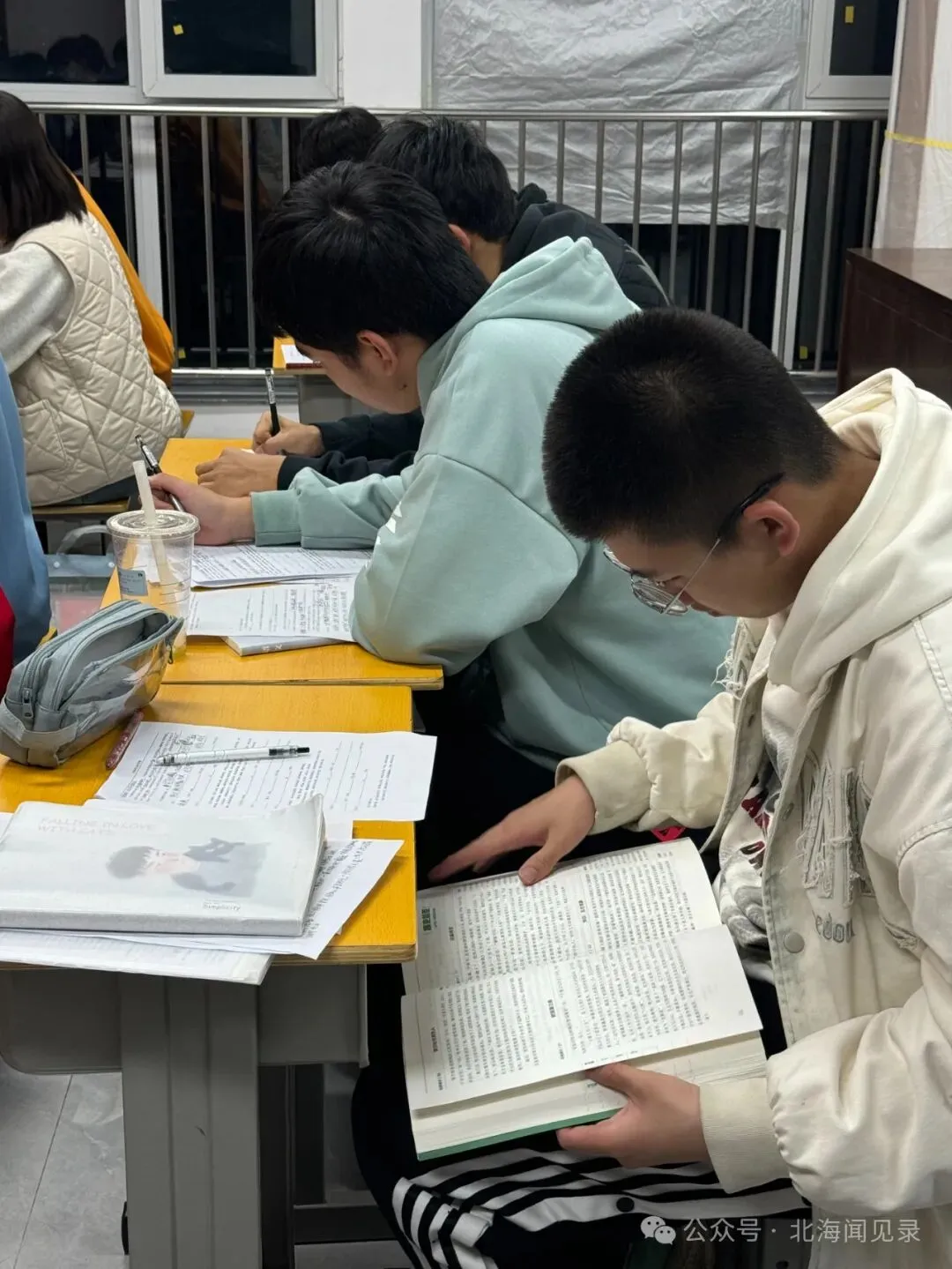 课改之后语文无捷径:山东统一中考【语文】综合素养答题训练课程核心-第39张图片-四季读书网 课改之后语文无捷径:山东统一中考【语文】综合素养答题训练课程核心-第39张图片-四季读书网
