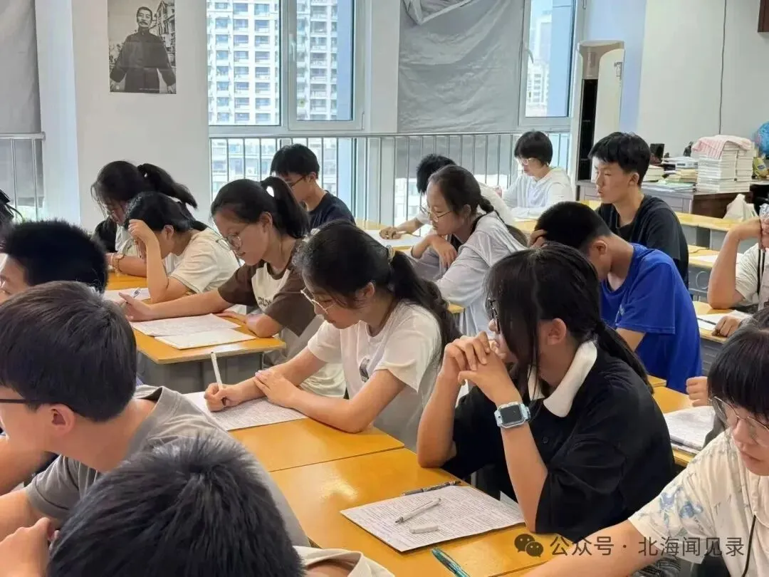 课改之后语文无捷径:山东统一中考【语文】综合素养答题训练课程核心-第51张图片-四季读书网